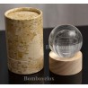 Mappando cristallo su base legno a led